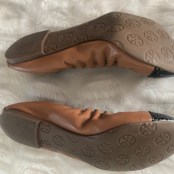 7 Tory Burch Abbey Mestico Flats - Picture 3 of 5
